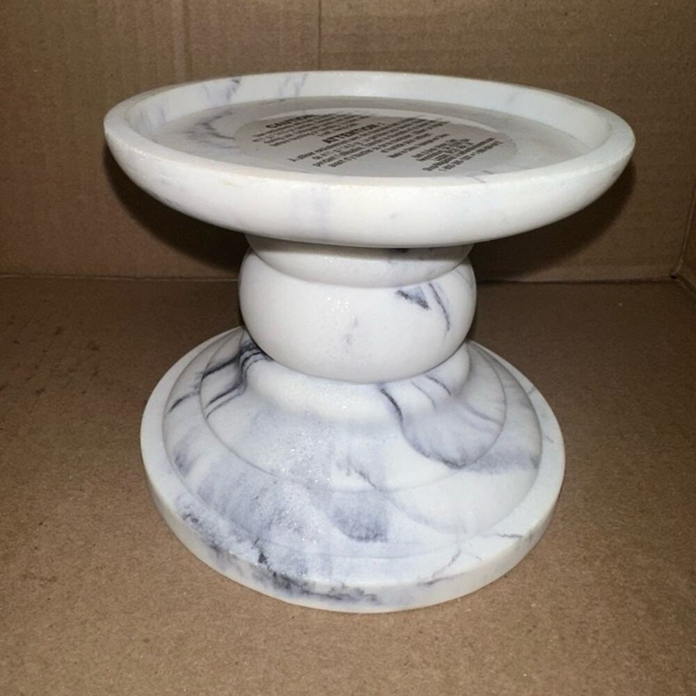 Bath and body work White and grey marble 3 wick candle pedestal holder